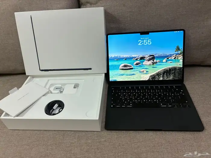 ماك بوك اير معالج m2 نظيف جدا 1