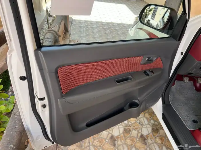 هايلوكس غمارة المديل 2015 فل كامل سعودي عبداللطيف جميل 52