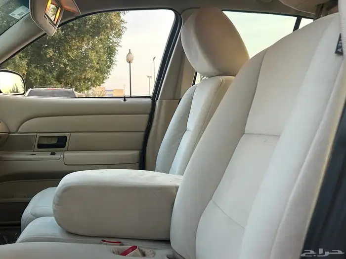 فورد فكتوريا 2011 سعودي كحلي داخل هلوز نضيف بدي وكالة 85