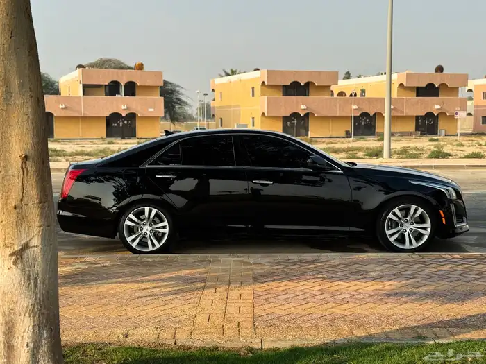 كاديلاك CTS 18