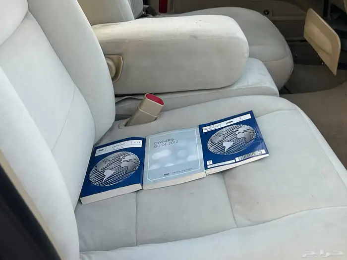 فورد فكتوريا 2011 سعودي كحلي داخل هلوز نضيف بدي وكالة 75