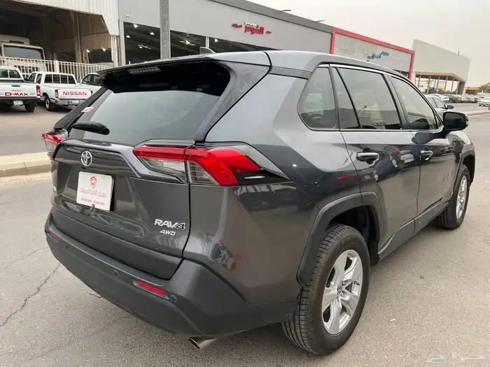 تويوتا راف فور 2020 استاندر دبل 6