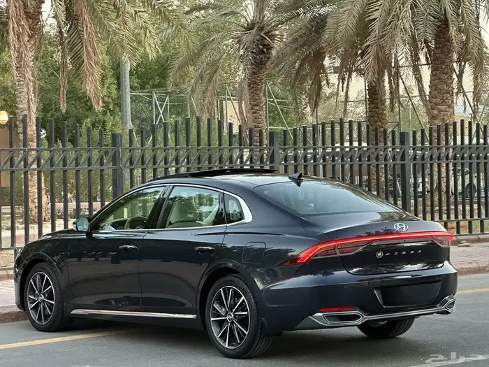 هونداي أزيرا موديل 2021 سعودي نص فل 4