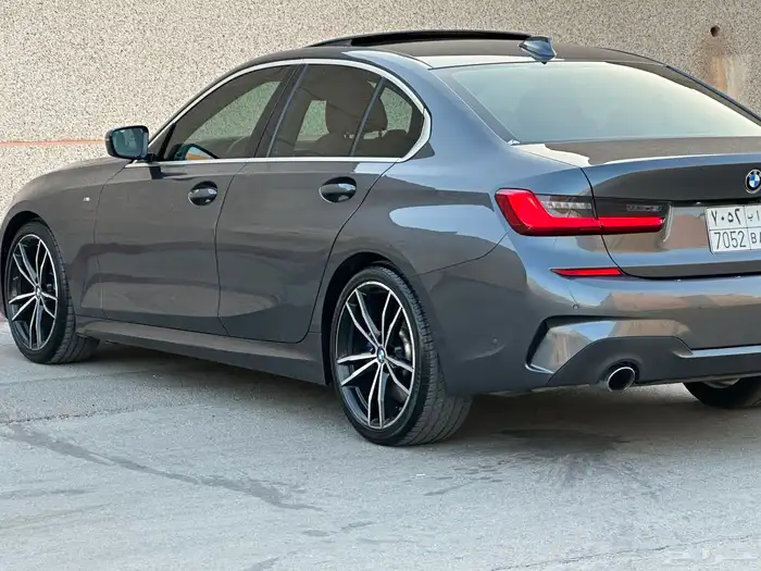 بي ام دبليو 330im 2021 وكالة تشييكات وكالة الفردان 12