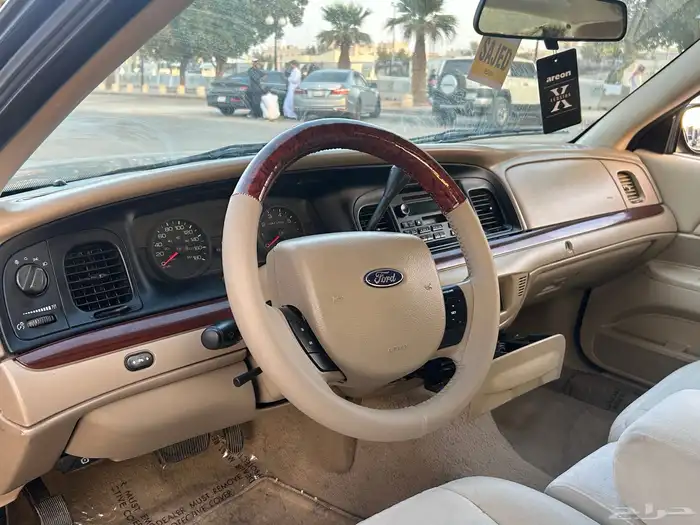 فورد فكتوريا 2011 سعودي كحلي داخل هلوز نضيف بدي وكالة 51