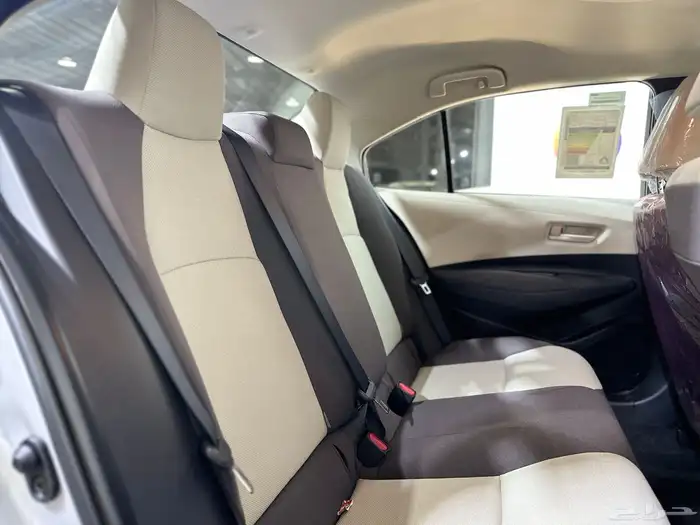 تويوتا كورولا ستاندر 2.0 موديل 2025 13