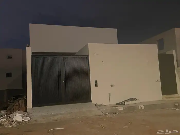 دور للبيع بحمراء الاسد 0