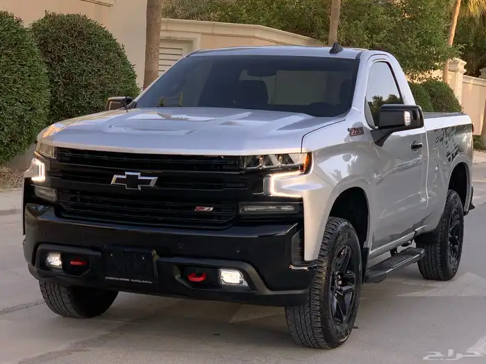 شفروليه سلفرادو تريل بوس موديل 2021 بحالة الوكاله 25