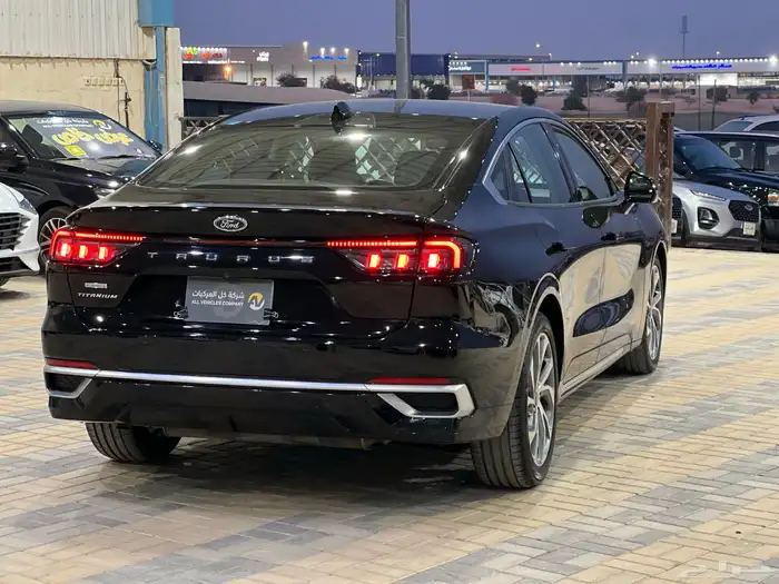 فورد تورس 2023 تيتانيوم 2