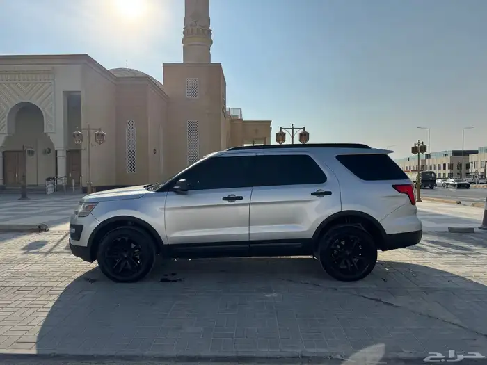 فورد اكسبلورر 2016 (دبل) 3
