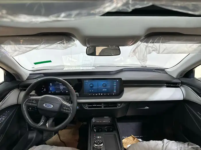 فورد تورس تيتانيوم م2026 14