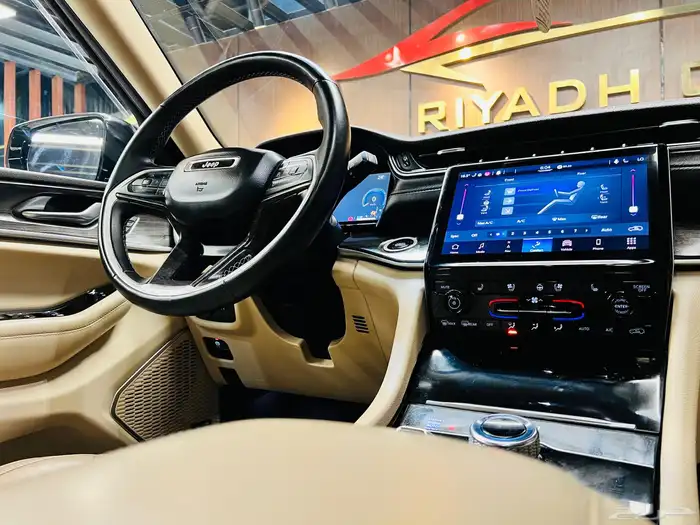 جراند شيروكي 2021 لمتد فل كامل لارج ((عرض خاص)) 5