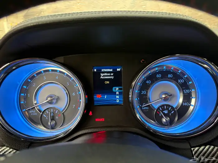 كريزلر C300 2011 18