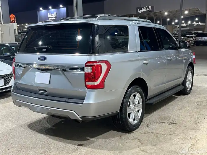 اكسبديشن 2021 XLT دبل قصير سعودي 10