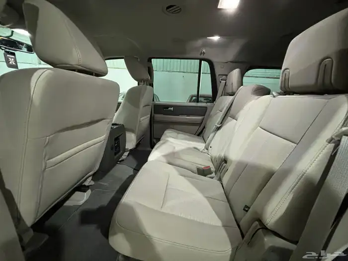 فورد اكسبديشن 2011 بدي وكاله قصير نص فل XLT سعودي 10