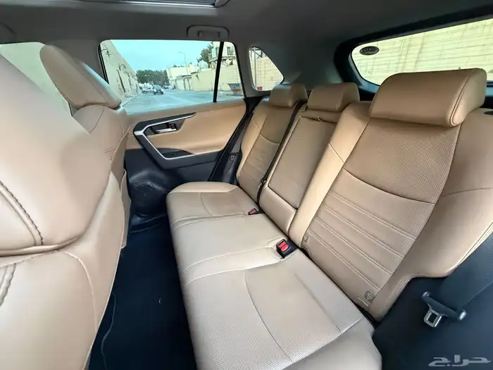 تيوتا راف فور موديل 2021 فل كامل شرط الشرط 31