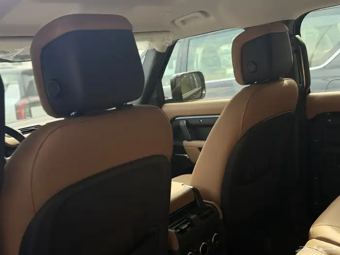 لاندروفر ديفندر HSE موديل 2025 نظام 50-50 14