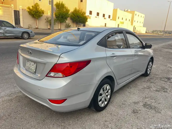 اكسنت 2016 نظيف للغاية مخزن 5