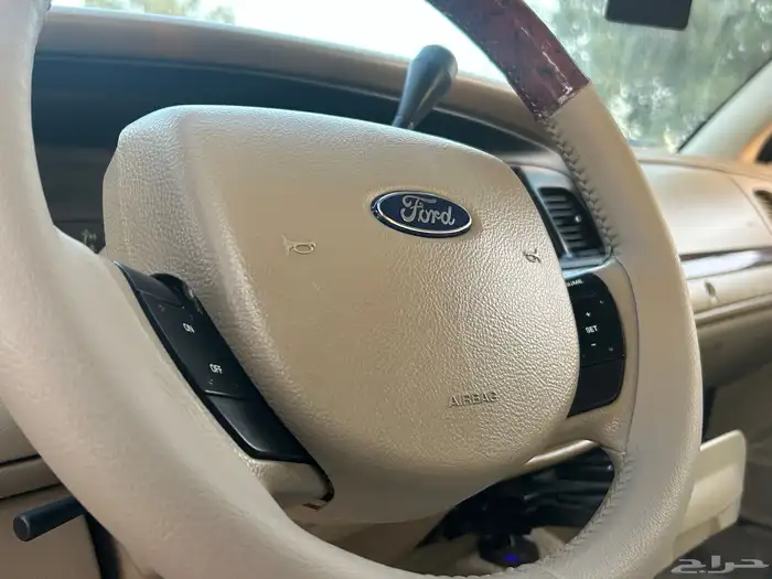 فورد فكتوريا 2011 سعودي كحلي داخل هلوز نضيف بدي وكالة 49