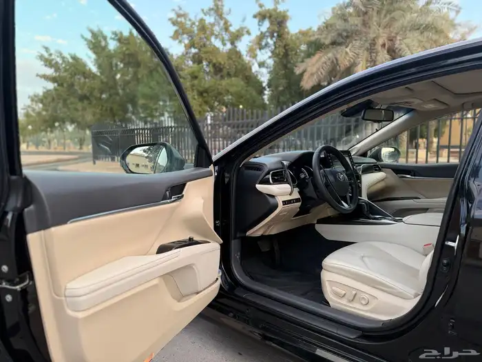 تويوتا كامري موديل 2022 سعودي فل كامل جراندي V6 9