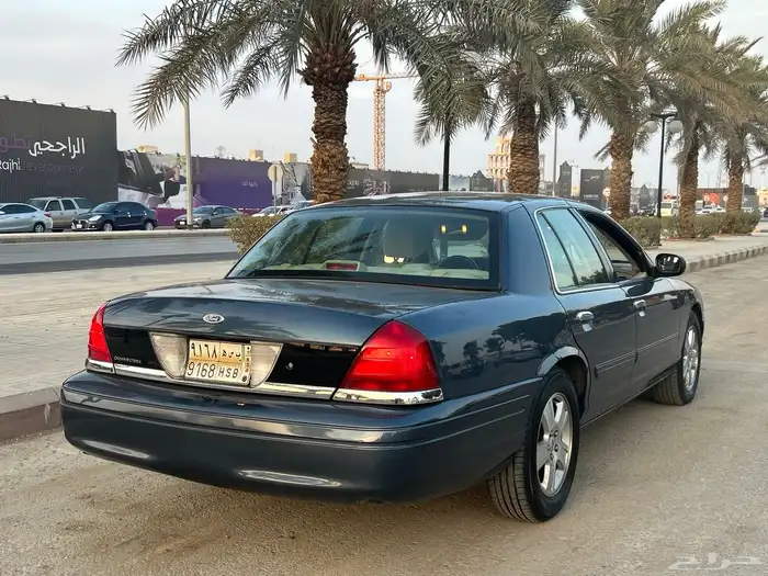 فورد فكتوريا 2011 سعودي كحلي داخل هلوز نضيف بدي وكالة 74