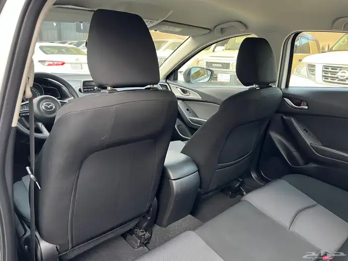 مازدا 3 2019 نظيف جدا لدى قمة الاطلال 29