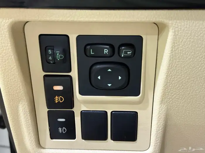 تويوتا - برادو - 2014 - V6 - دبل ( بحاله ممتازه ) 10