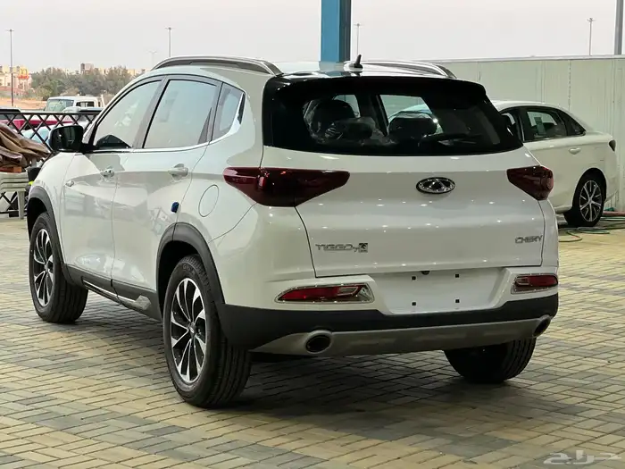 شيري تيجو 7 2023 لاكجري اصفار(عرض خاص) 2