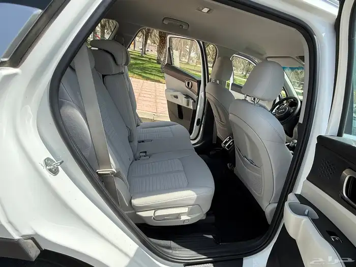 كيا سورينتو 2023 ديزل 4