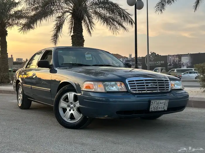 فورد فكتوريا 2011 سعودي كحلي داخل هلوز نضيف بدي وكالة 21