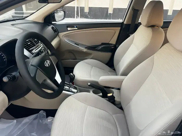 اكسنت 2016 نظيف للغاية مخزن 17