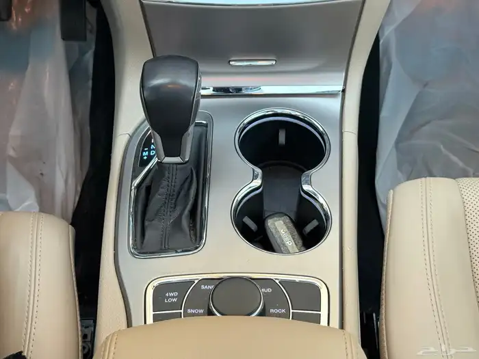 جيب قراند شروكي موديل 2021 لميد نظيفف 28