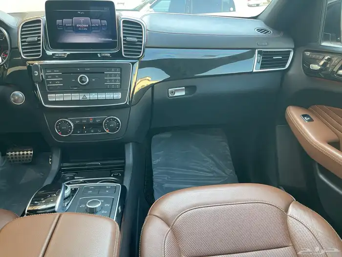 مرسيدس-AMG-2018-GLE43-بنزين- بحالة الوكالة 25