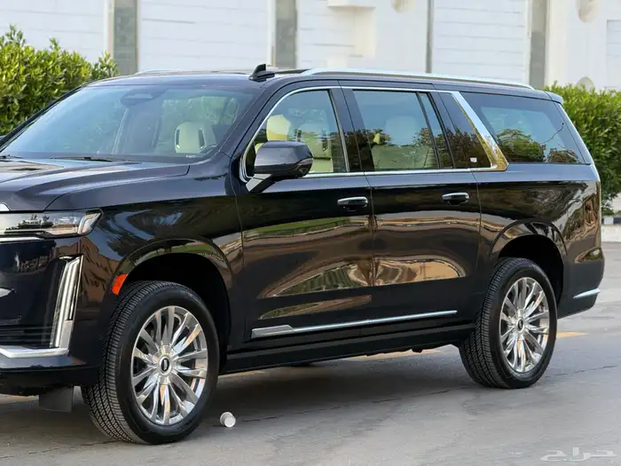 اسكاليد 2021 طويل مخززن 10