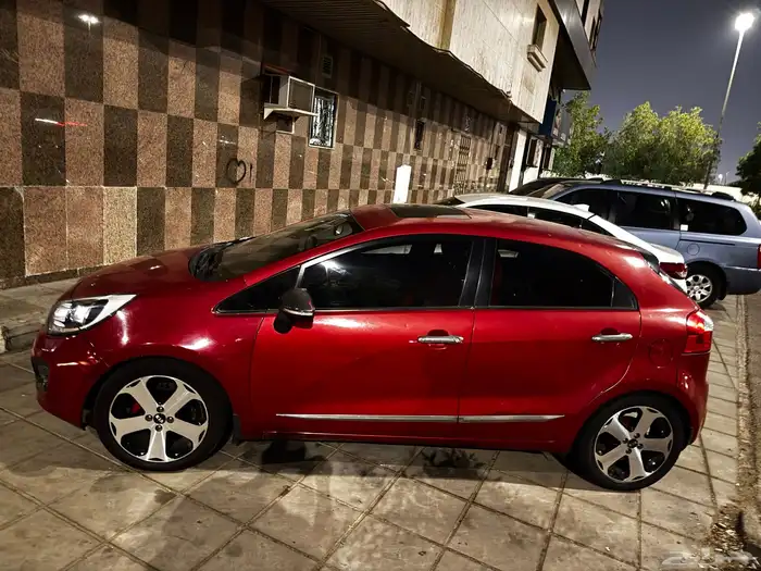 ريو هاتش باك 2015 1