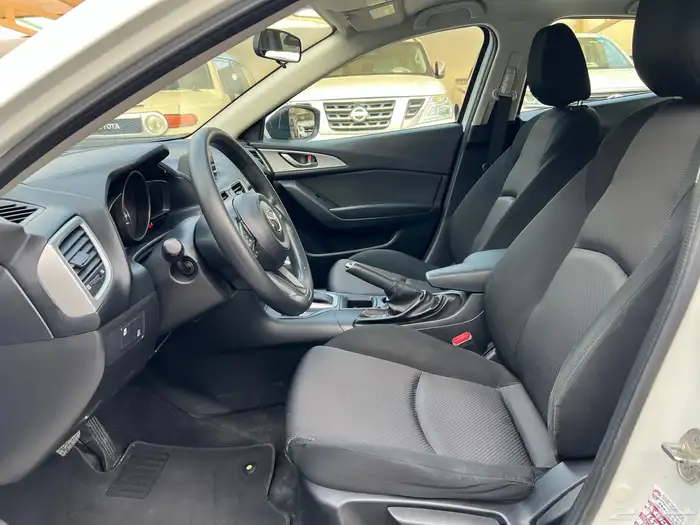 مازدا 3 2019 نظيف جدا لدى قمة الاطلال 38