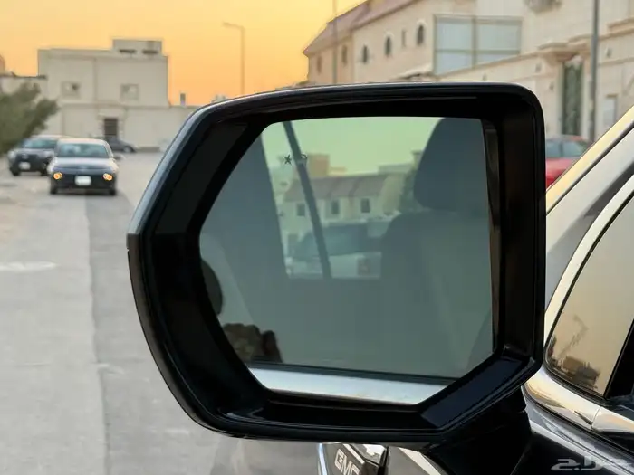 يوكن 2021 - SLE رمادي نظيف جدا 14