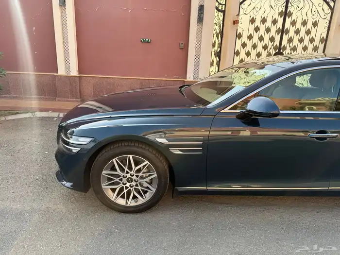 جنسس G80 2025 شبه جديد و وكالة 9