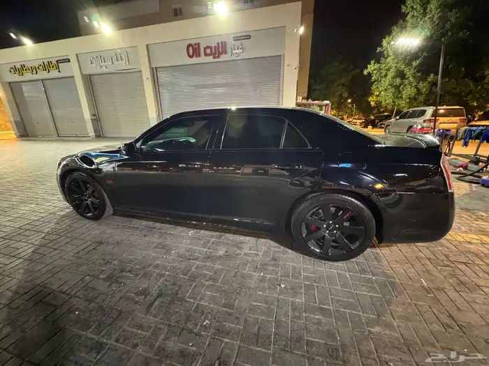 كرايزلر SRT 2012 5