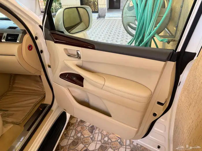 جيب لكزس المديل 2014 مخزن سعودي عبداللطيف جميل الدفعة الأول 76