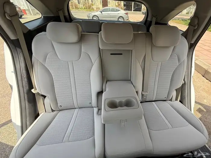 كيا سورينتو 2023 ديزل 8