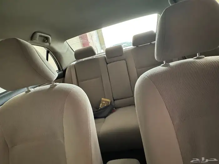 تويوتا كورلا 2013 مشى قليل جدا. 164 الف بحالة الوكالة تماما 7