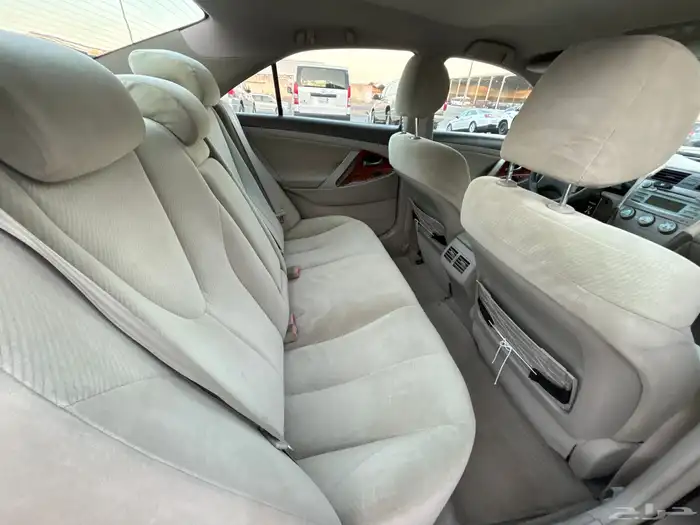 تايوتا كامري 2010 قير أتوماتيك GLX بدون فتحه 14