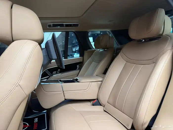 Range Rover Autobiography 2024 6