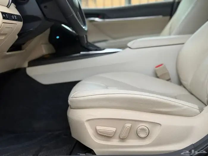 تويوتا كامري موديل 2022 سعودي فل كامل جراندي V6 12