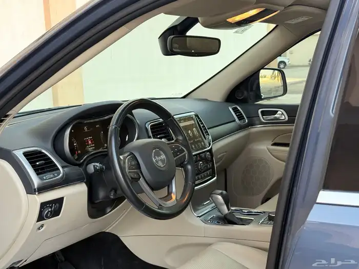 جيب قراند شروكي موديل 2021 لميد نظيفف 8