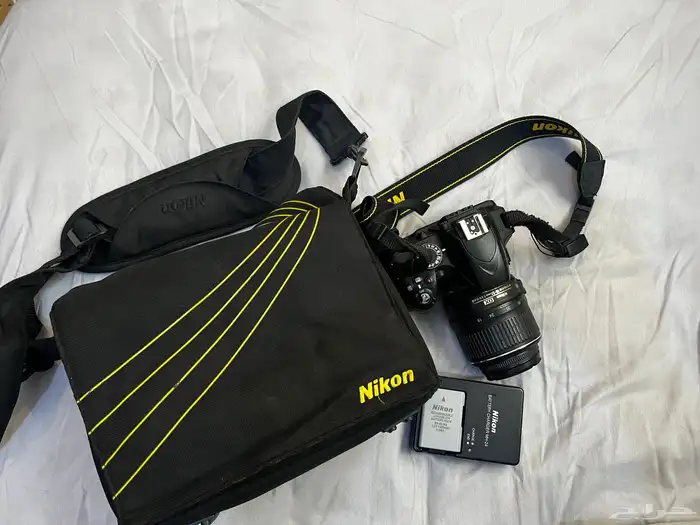 كاميرا نيكون D3200 للبيع 1000 ريال فقط 4