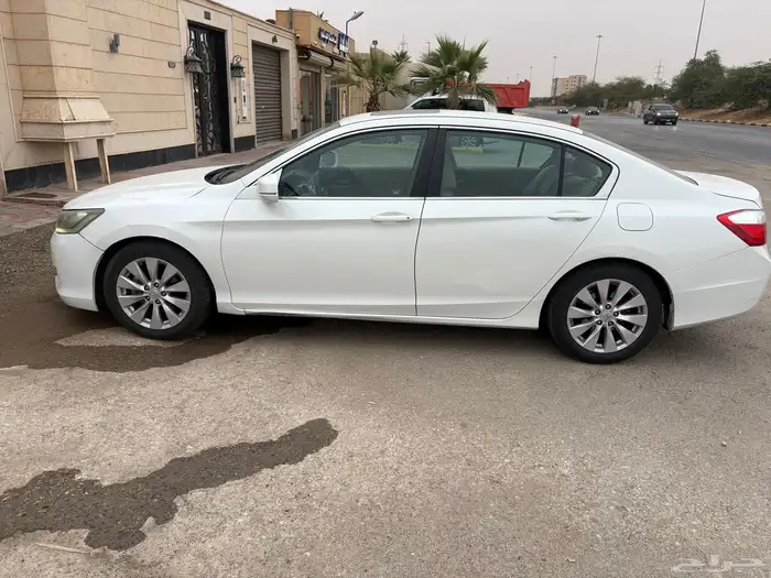 هوندا اكورد 2013 0