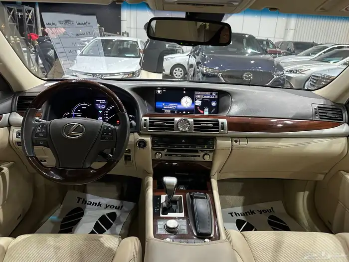لكزس LS600 h موديل 2015 فل كامل هايبرد 23