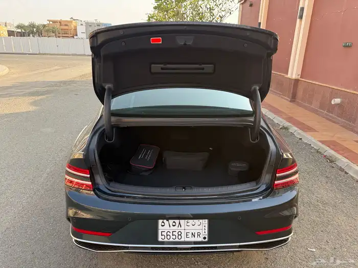 جنسس G80 2025 شبه جديد و وكالة 23